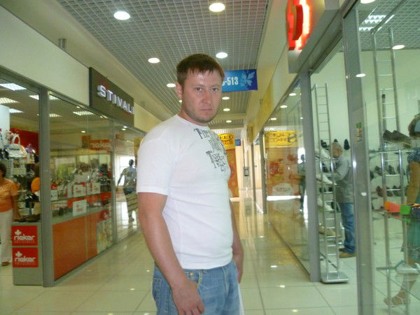 Алексей Попов