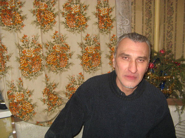 Александр Сандалов