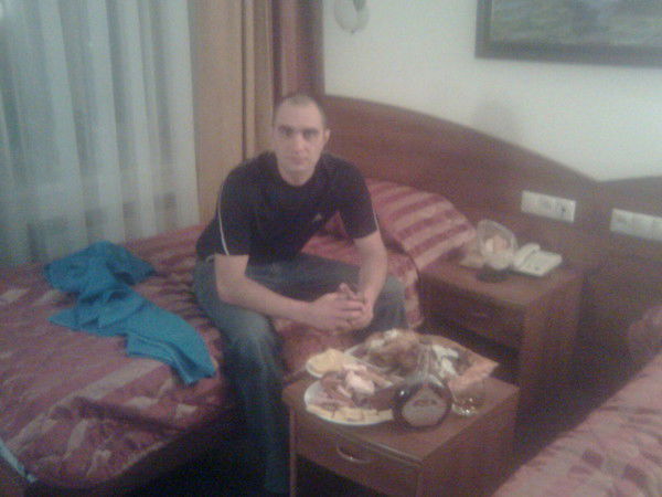 Андрей Фролов