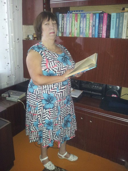 Елена Тихонова