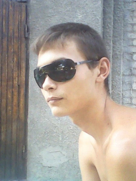 Санёк Карлионе