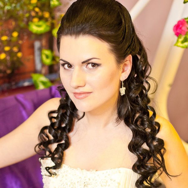 Юлия Одинцова-Сенина