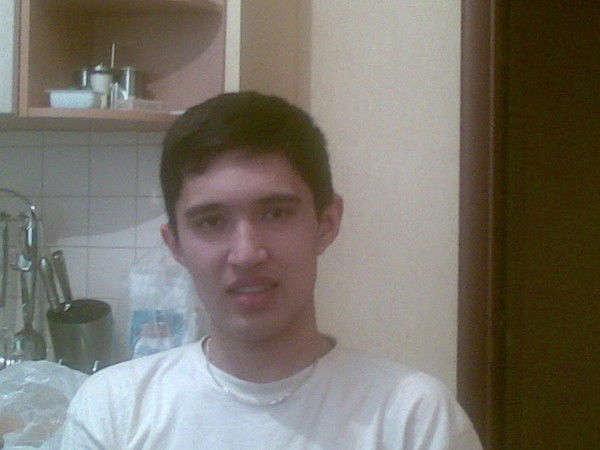 Айдос Есмурзаев