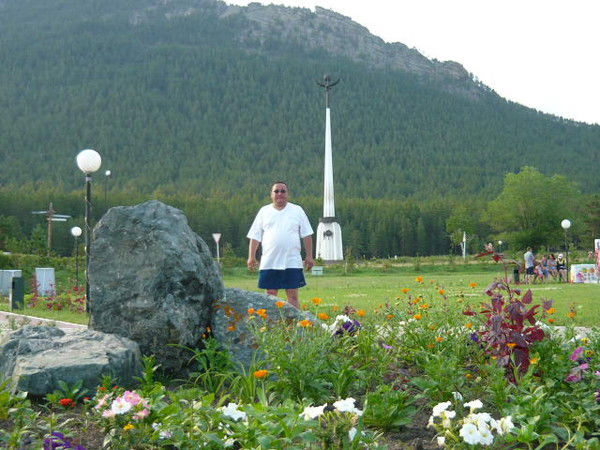 Бек Антонов