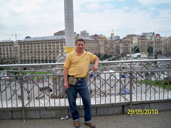 Андрей Сташко