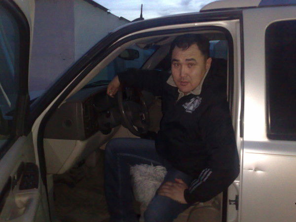 Арман Болатов