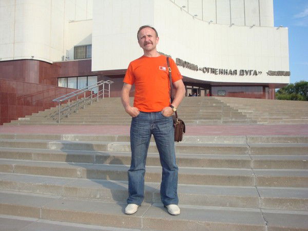 Петр Грушин