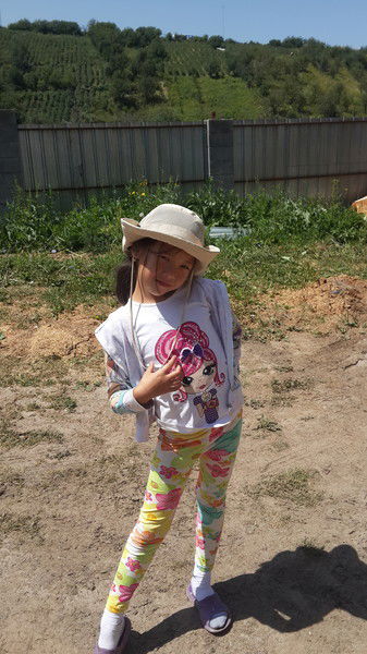 Адлет Аденова