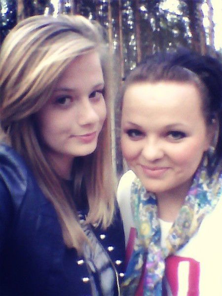 Анютка** Храмыцких