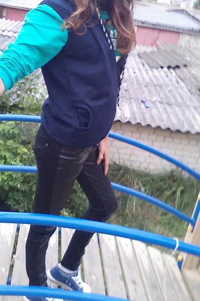 Оленька Сафкина