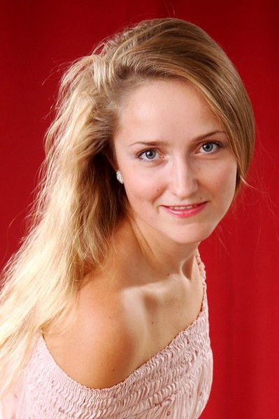 Надя Останина