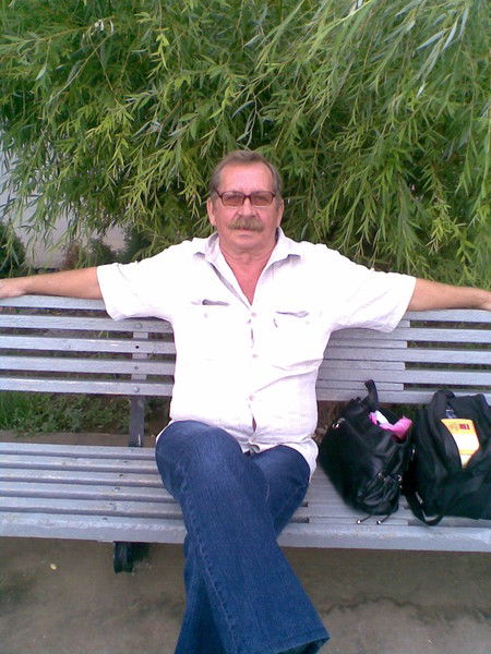 Владимир Золотников