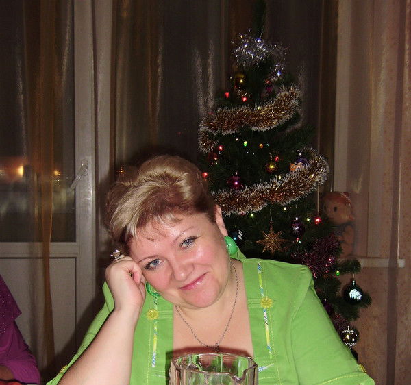 Марина Захарова