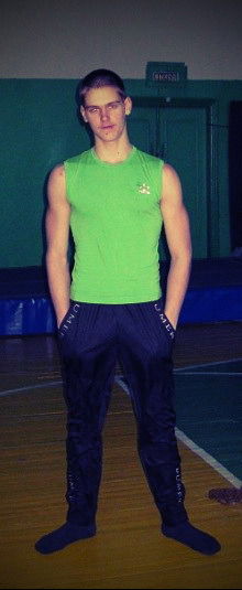 Александр Бондаренко