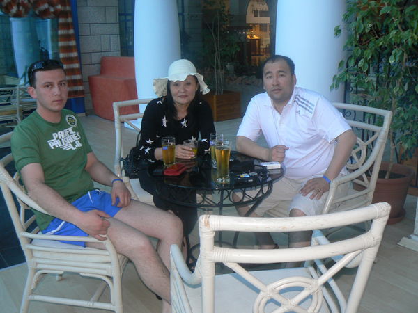 Алишер Зукуров