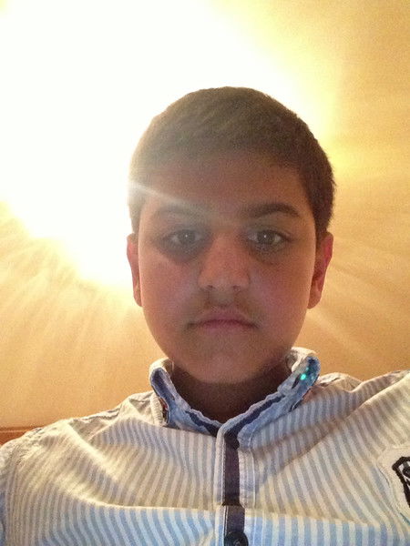 Володя Айвазян