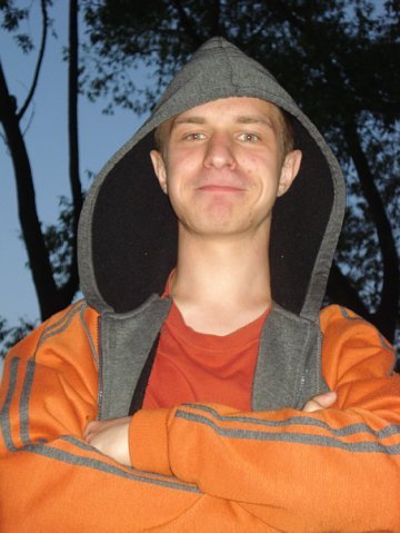 Сергей Листопадов