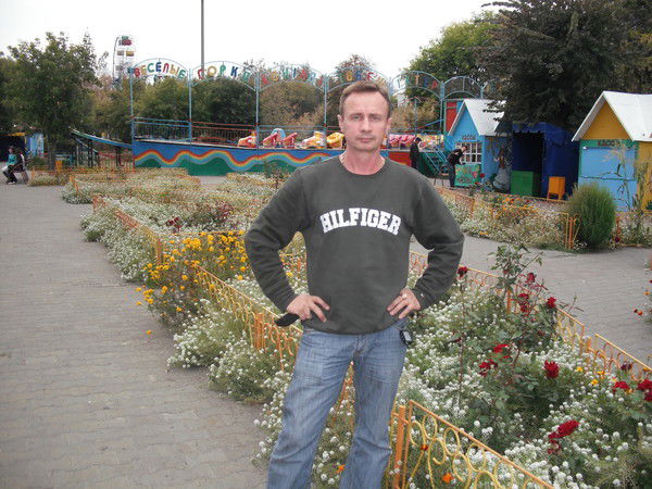 Олег Мартынов