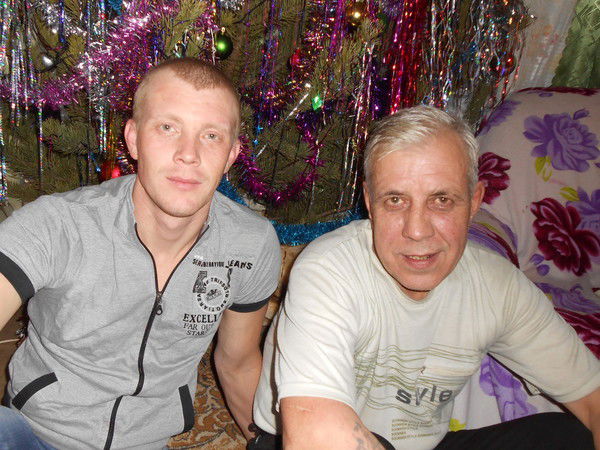 Александр Фаустов