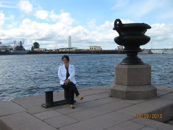 Елена Белова