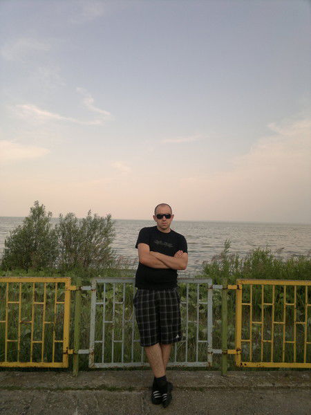 Олег Кузнецов