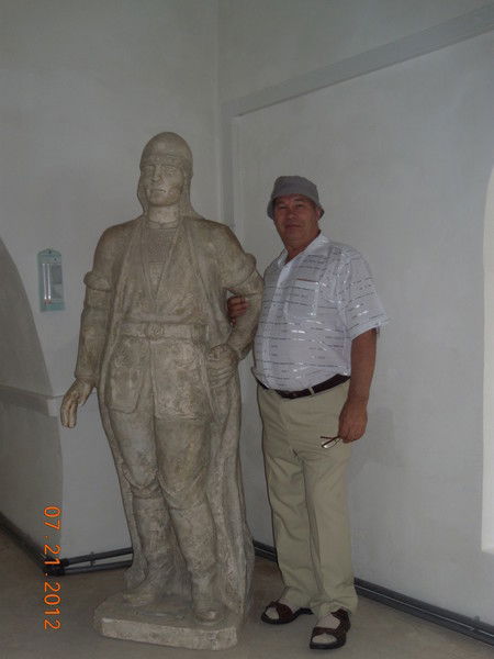 Валентин Красников