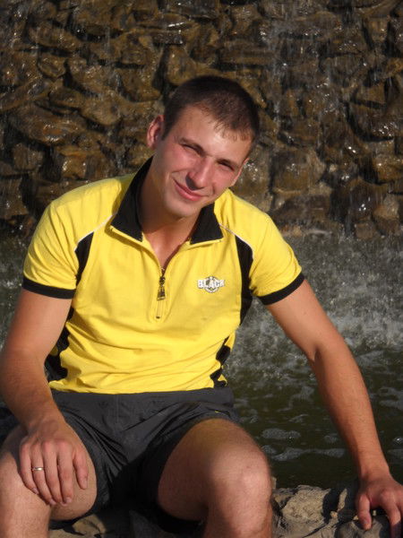 Денис Вдовин