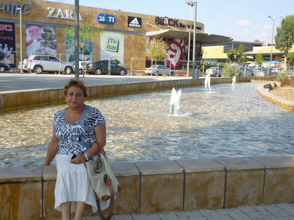 Людмила Лейкина