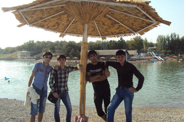 Аброр Aлиев