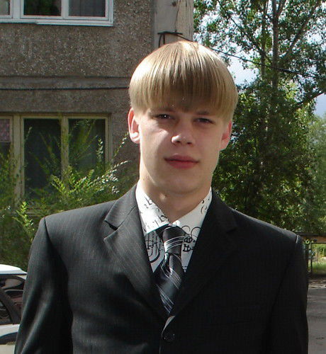 Антон Осиков