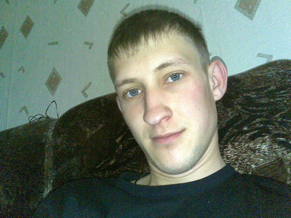 Женек Минаев