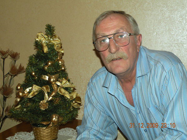 Александр Либо