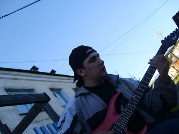 Максим Медведев