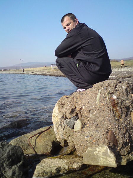 Эдуард Близнец