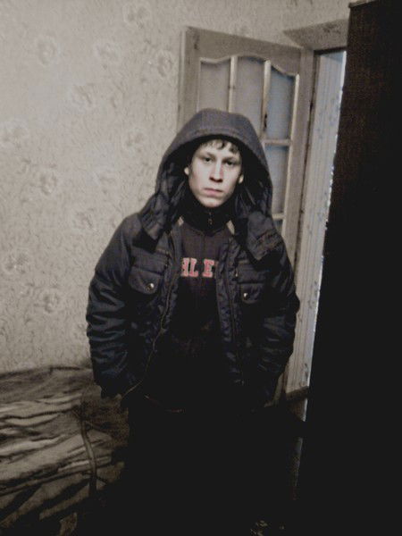 Руслан Толстов