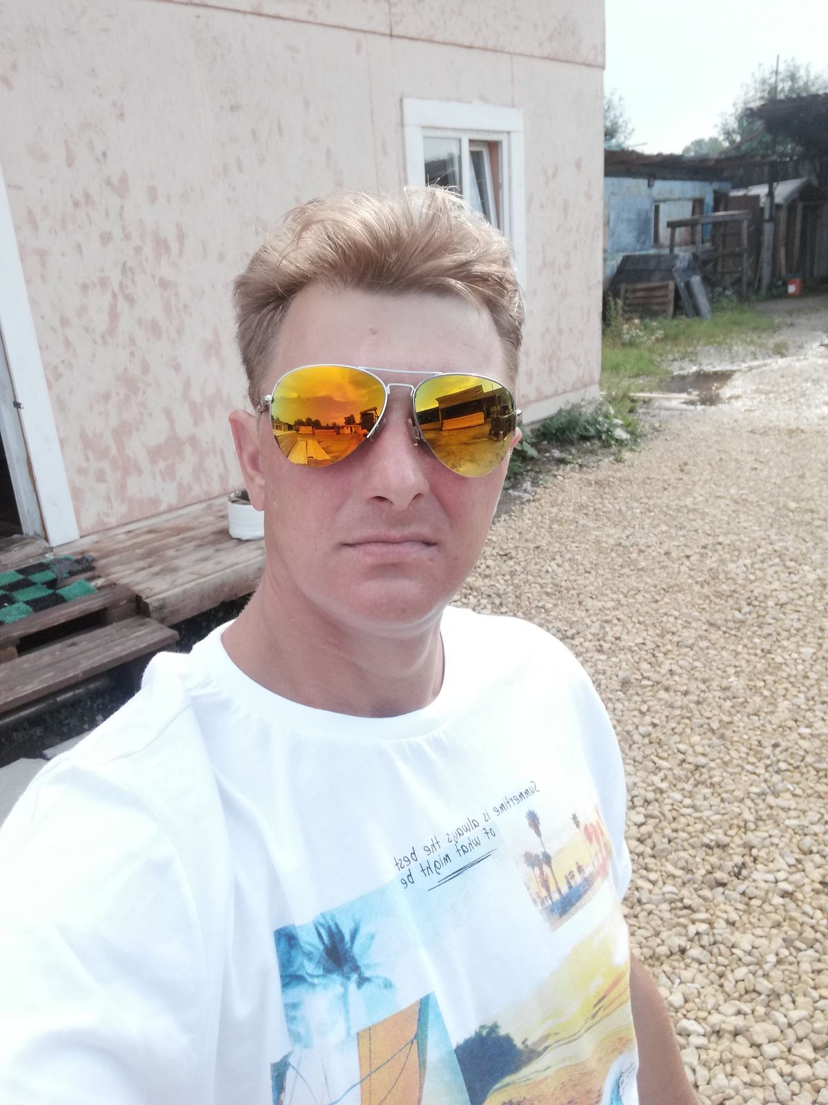 Денис Корнеев