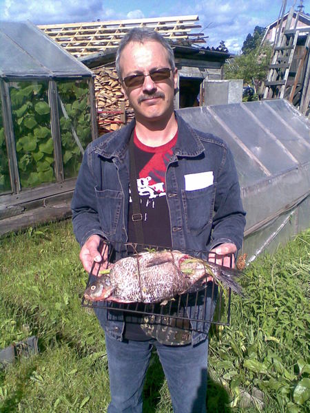 Олег Александров