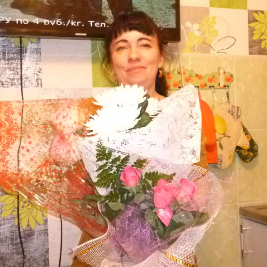 Оксана Любавина