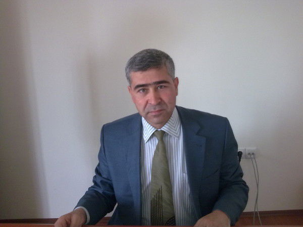 Илхом Хакимов