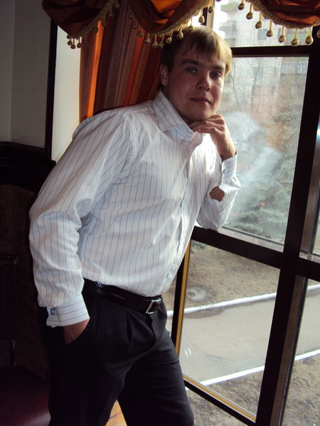 Дмитрий Загузов