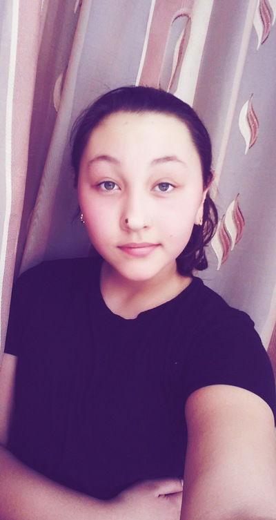 Лаура Шактаева