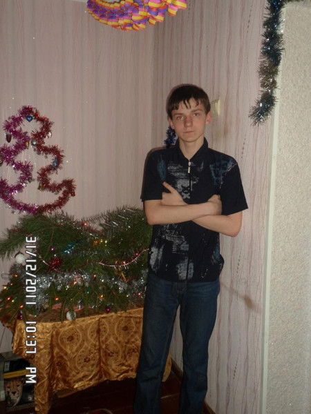 Денис Шарабуров