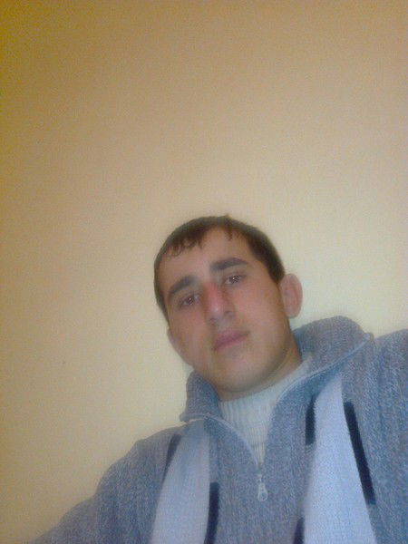 Рафик Даврушев