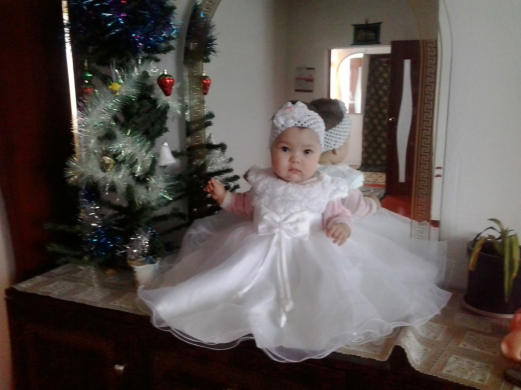 Веселая Девушка Shoti