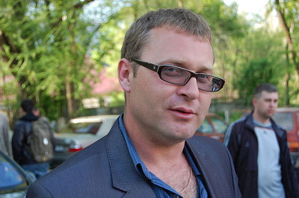 Неизвестно Неизвестно