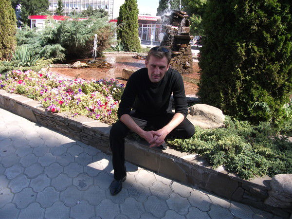 Виталий Левин