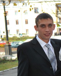 Александр Капитонов