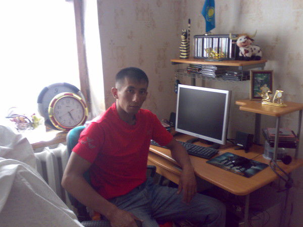 Айдос Идирисханов