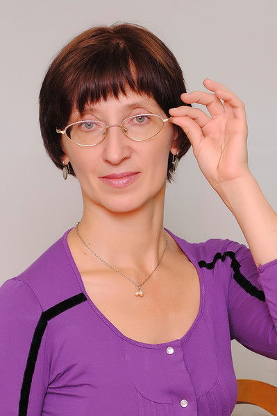 Елена Дежурова
