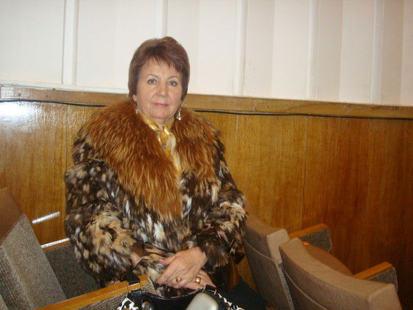 Нина Нестерова